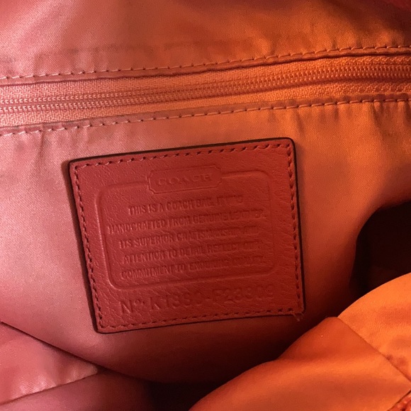 Coach Avery Peddle Leather Hobo Shoulder Bag - Picture 6 of 7